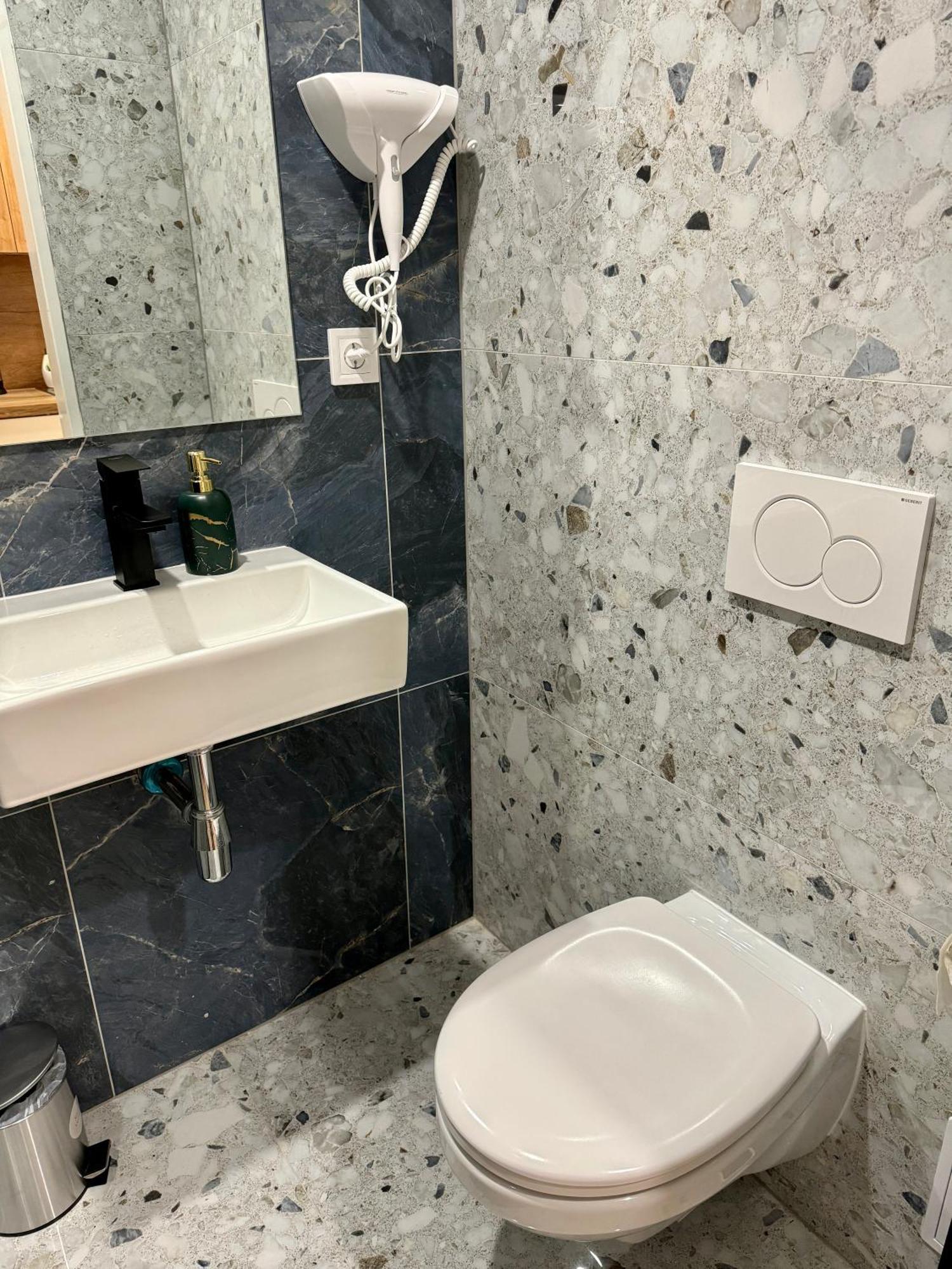 Zitna Downtown Apartments Prag Eksteriør billede